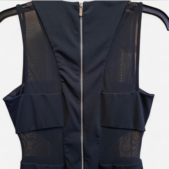 Elizabeth and James Mesh Panel Black sleeveless Dress size Small retails $395 - Picture 5 of 8